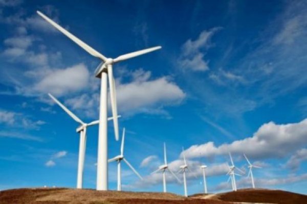 Siemens va investi 264 mil. dolari în producţia de turbine eoliene din Marea Britanie